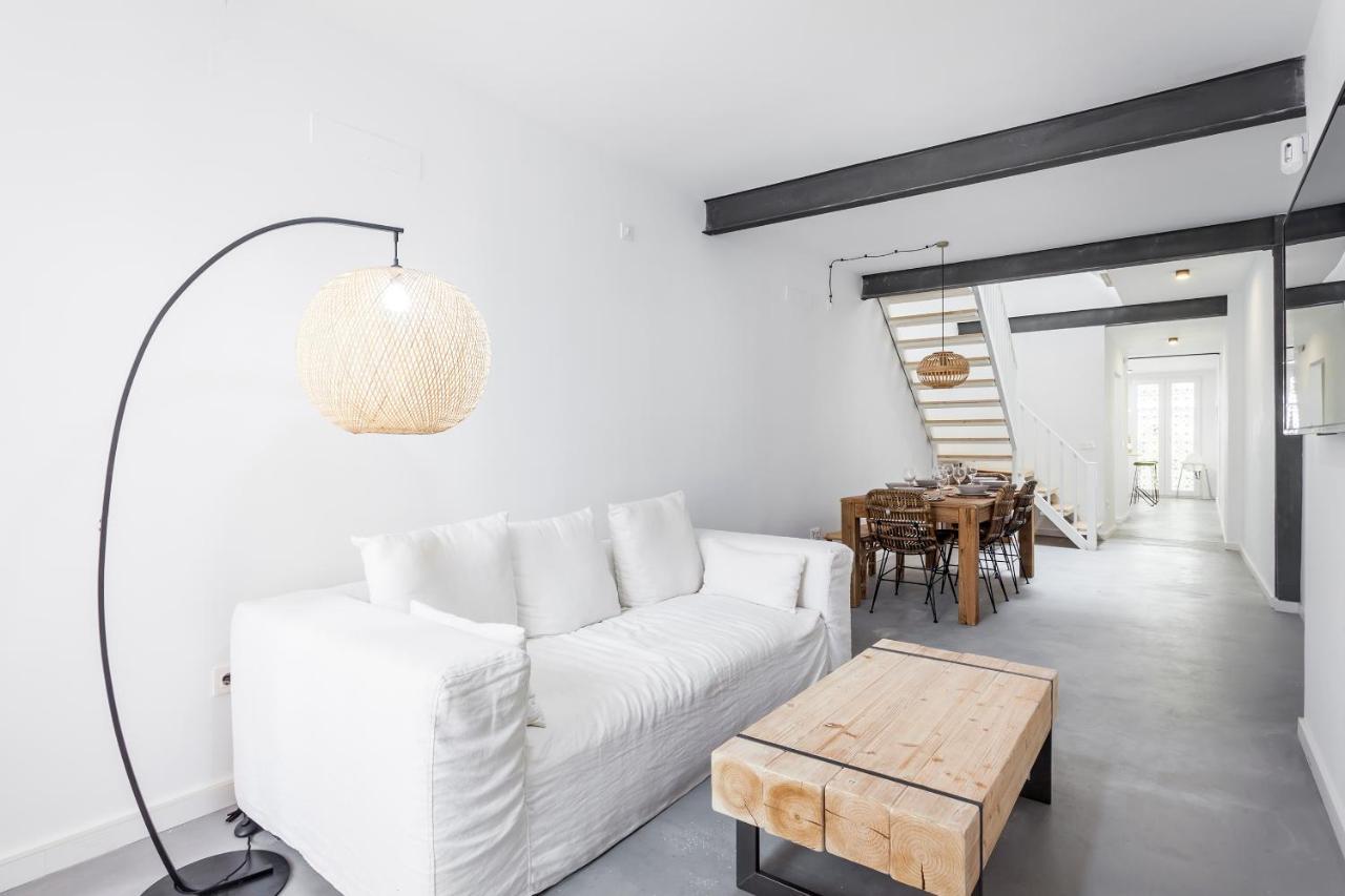 Three Floor House With Terrace Vila Valência Exterior foto